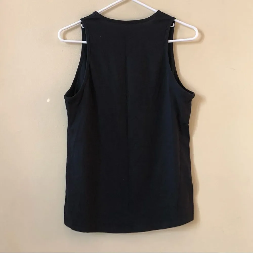 Nike Graphic Top